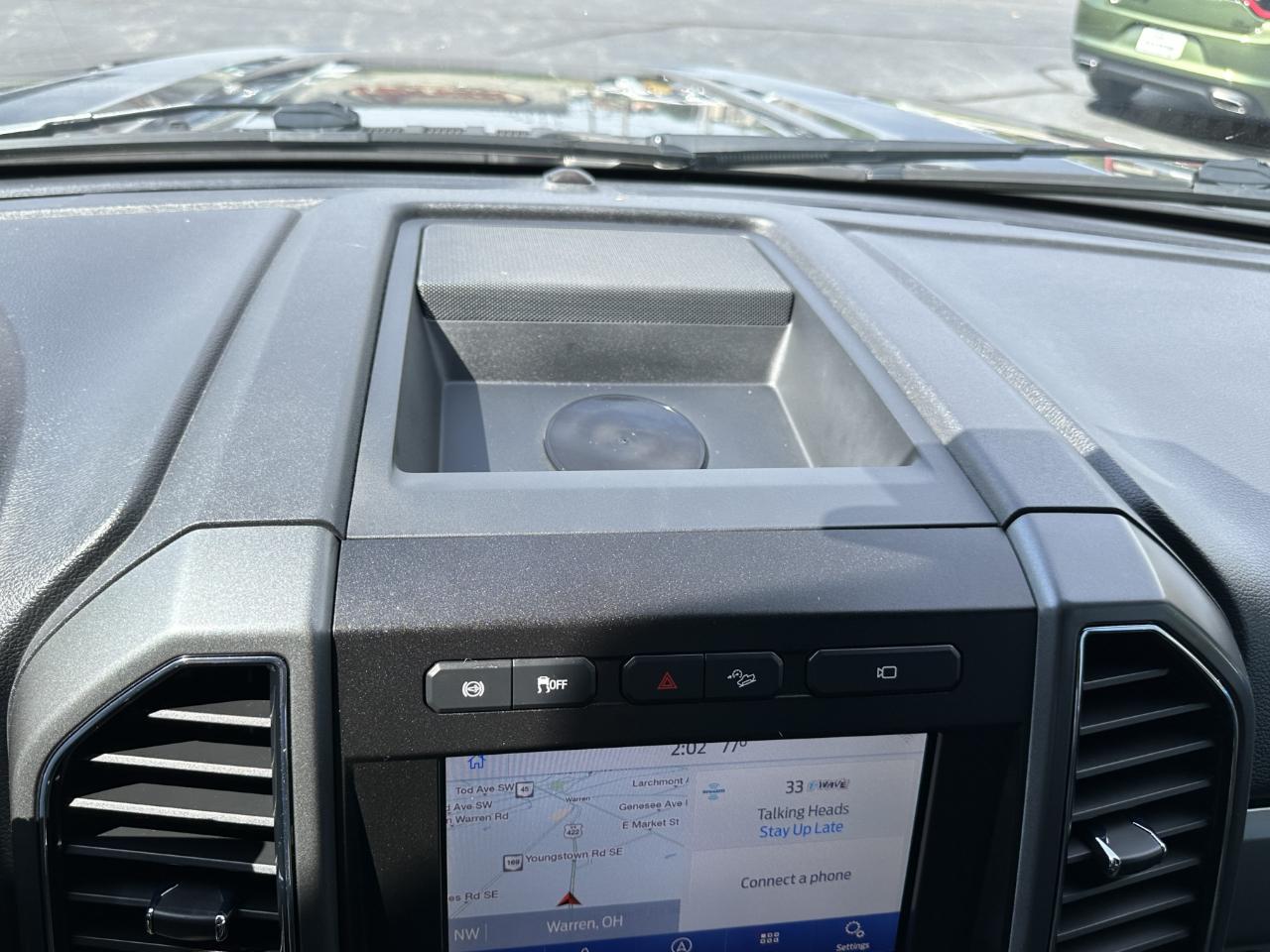 Ford F-350 SD XLT Crew Cab 4WD 2022