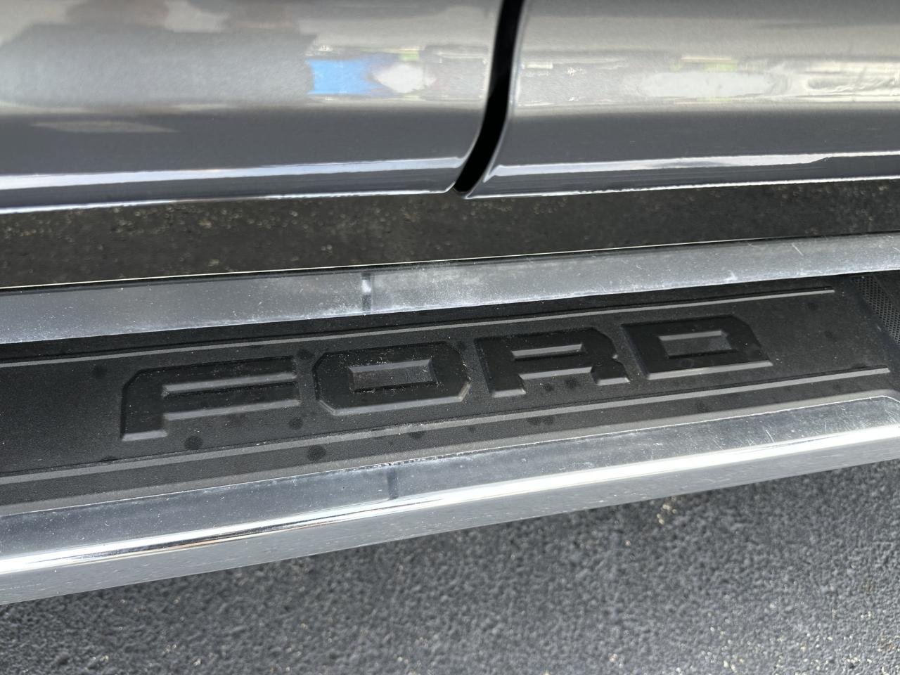 Ford F-350 SD XLT Crew Cab 4WD 2022