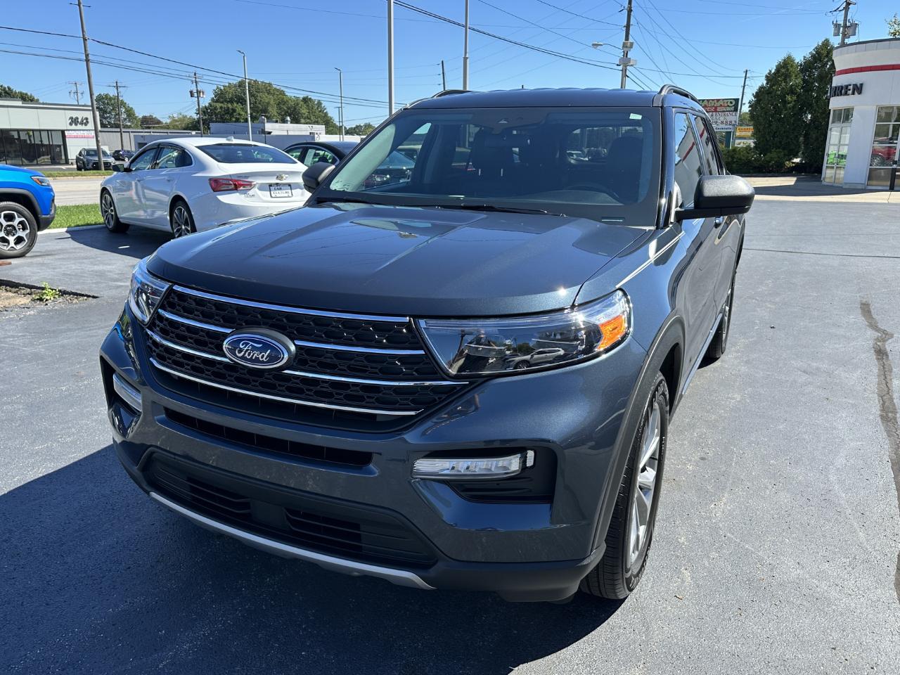 Ford Explorer 4dr XLT 4WD 2022
