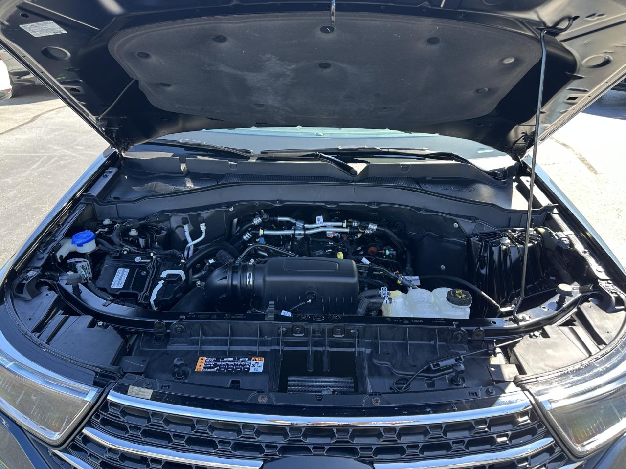 Ford Explorer 4dr XLT 4WD 2022