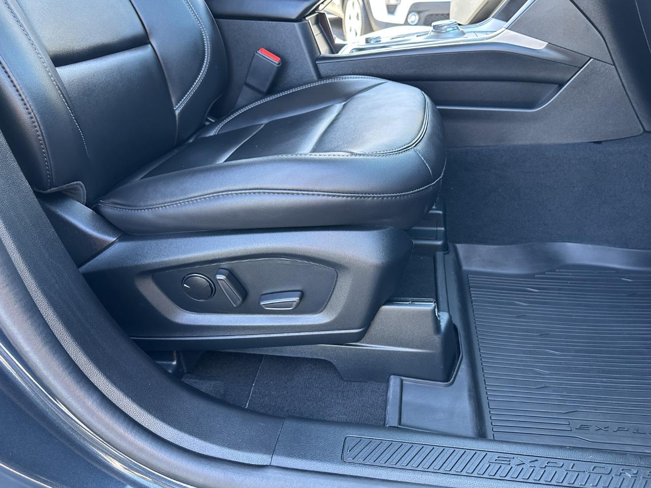 Ford Explorer 4dr XLT 4WD 2022