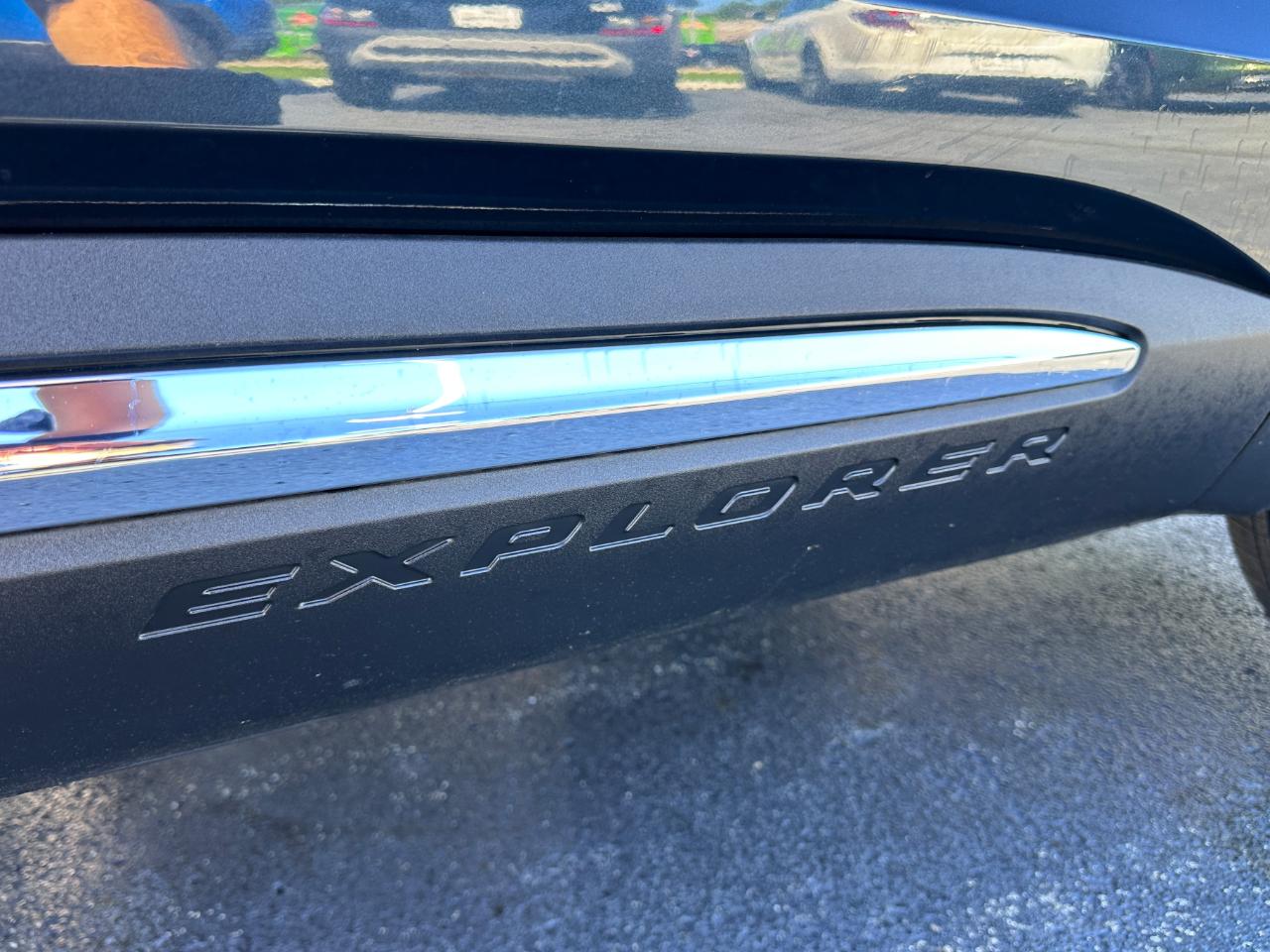 Ford Explorer 4dr XLT 4WD 2022