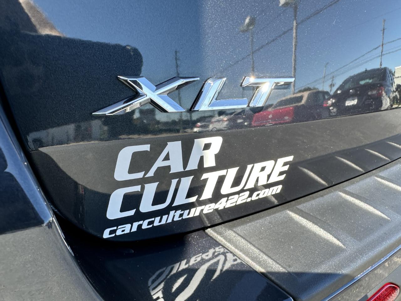 Ford Explorer 4dr XLT 4WD 2022