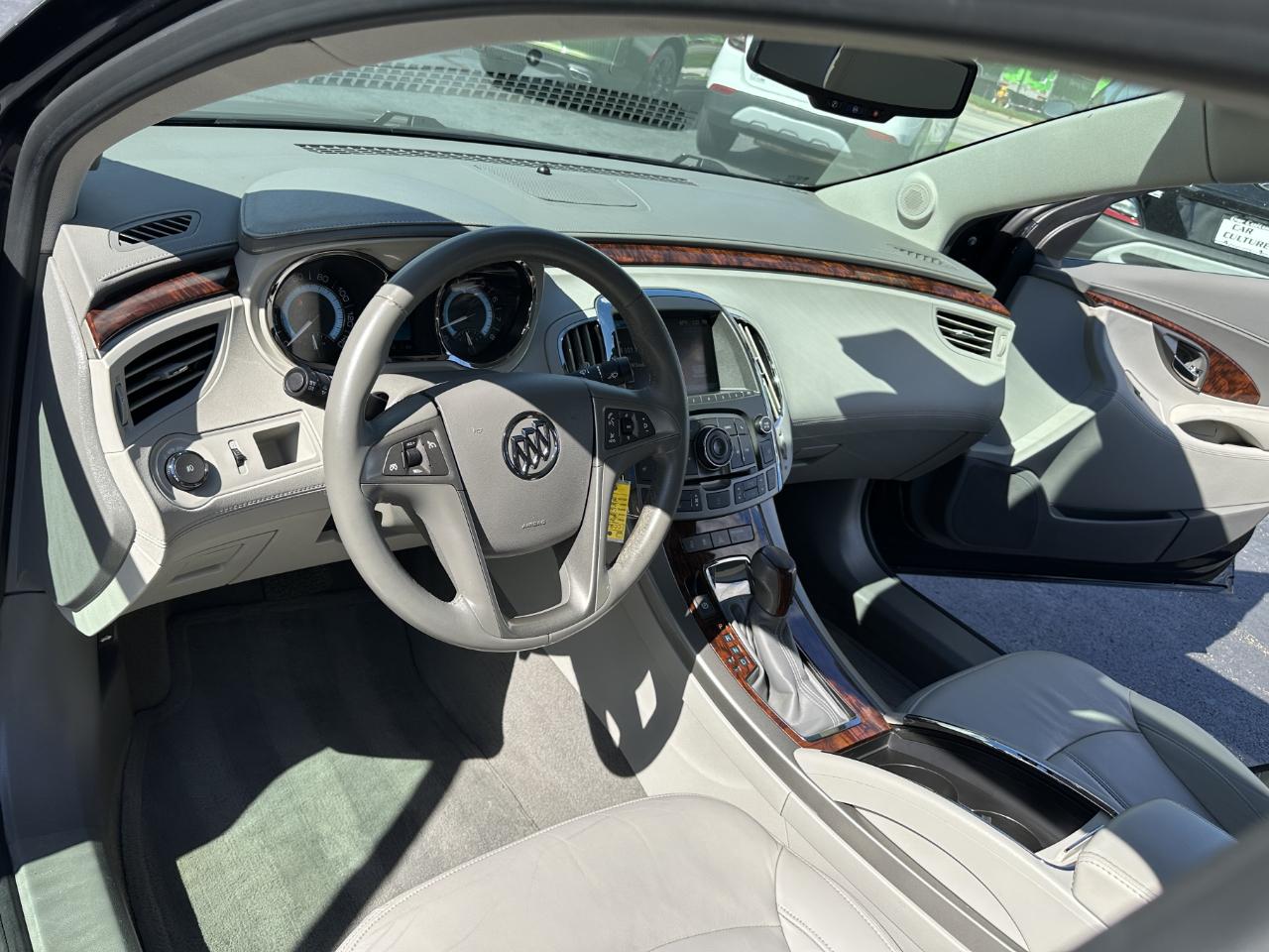 Buick LaCrosse 4D Sedan 2012