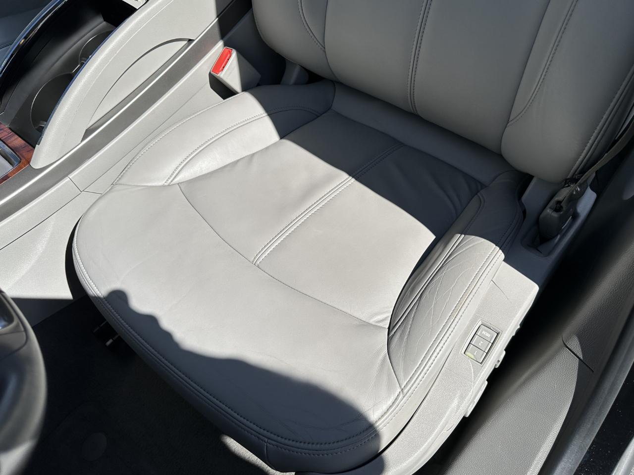 Buick LaCrosse 4D Sedan 2012