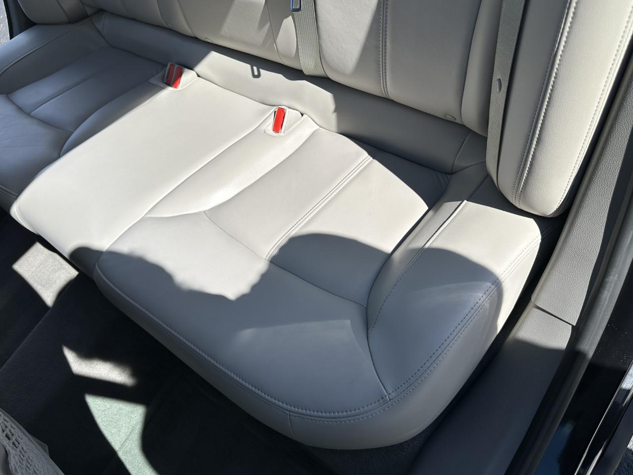 Buick LaCrosse 4D Sedan 2012