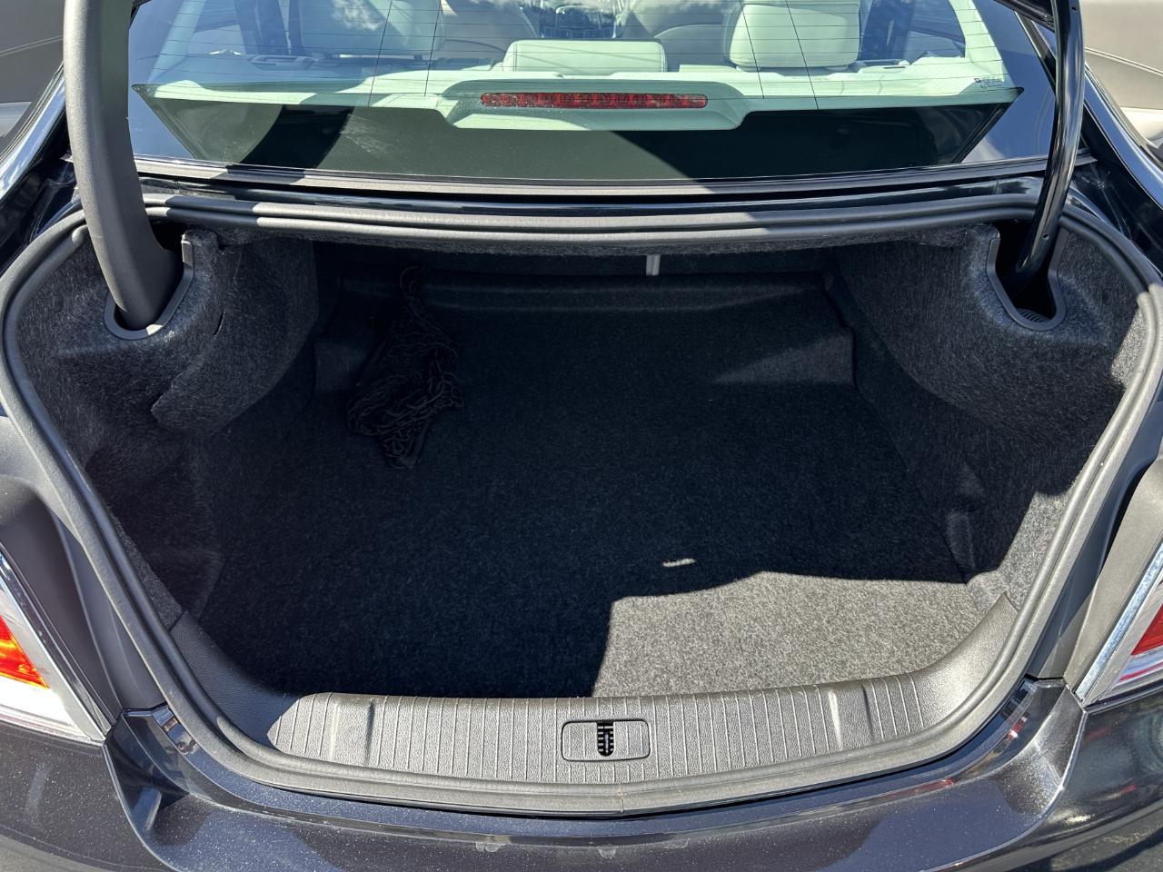 Buick LaCrosse 4D Sedan 2012