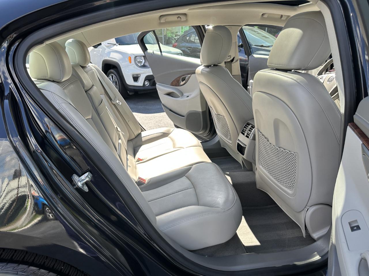 Buick LaCrosse 4D Sedan 2012