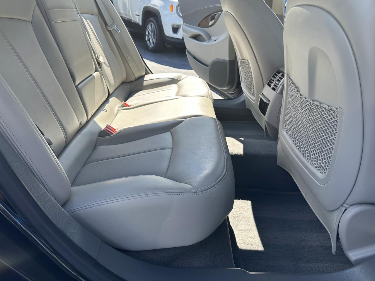 Buick LaCrosse 4D Sedan 2012