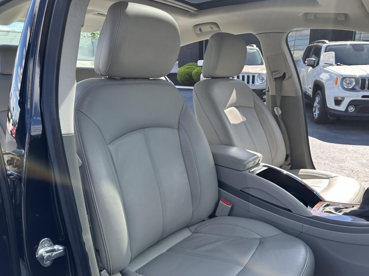 Buick LaCrosse 4D Sedan 2012