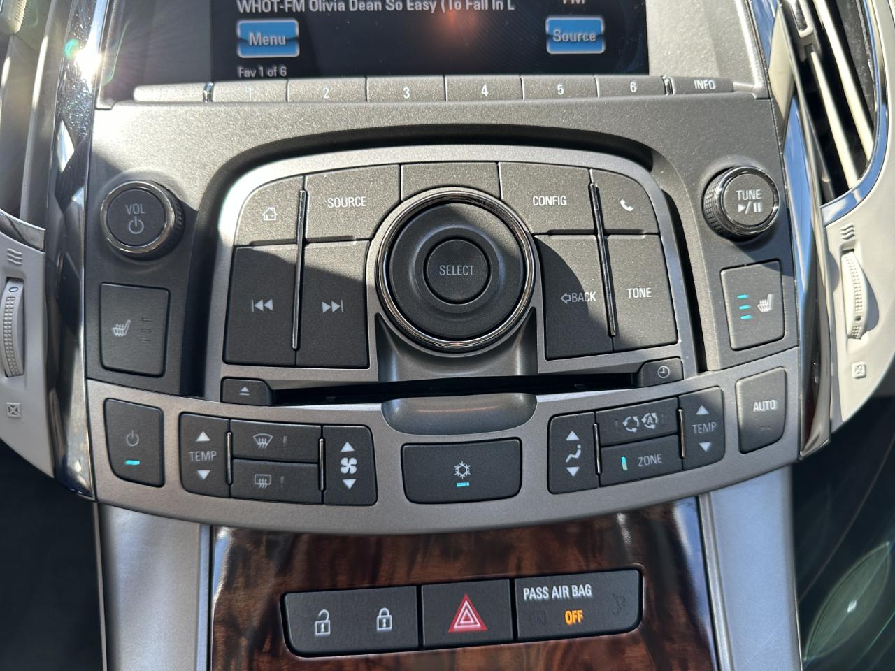 Buick LaCrosse 4D Sedan 2012