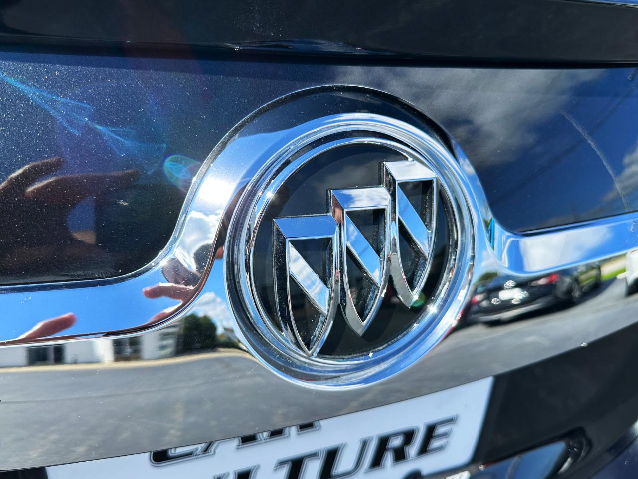 Buick LaCrosse 4D Sedan 2012