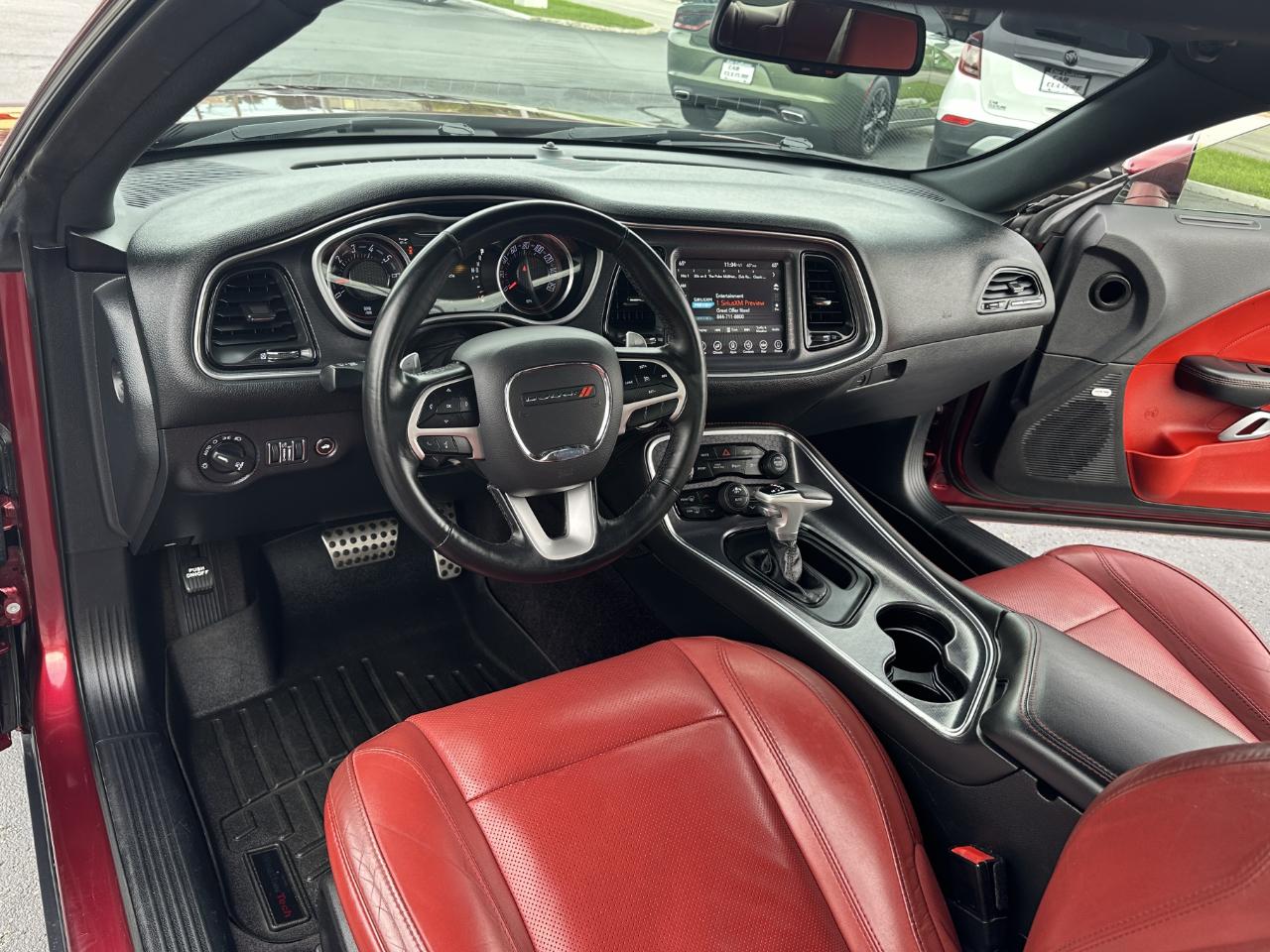 Dodge Challenger GT 2D Coupe AWD 2017