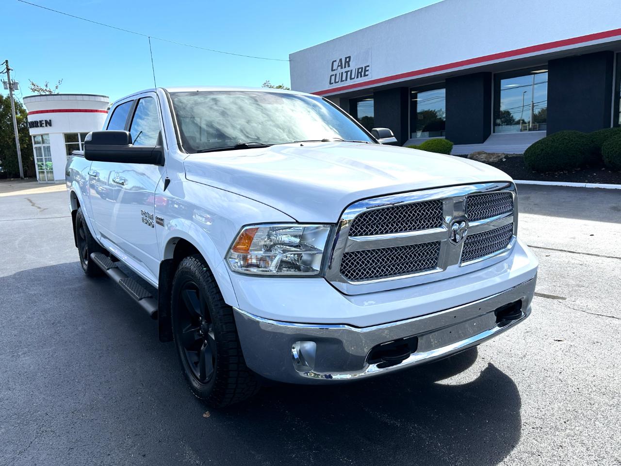RAM 1500 SLT Crew Cab 4WD 2018