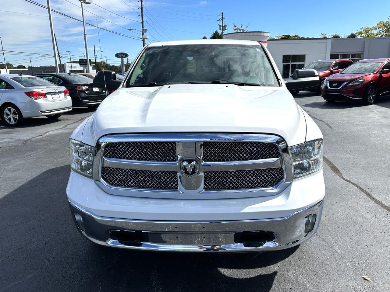 RAM 1500 SLT Crew Cab 4WD 2018
