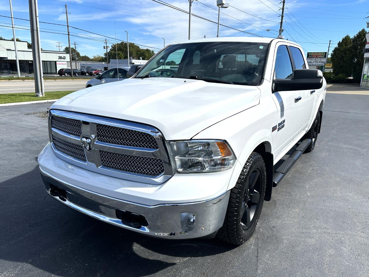 RAM 1500 SLT Crew Cab 4WD 2018