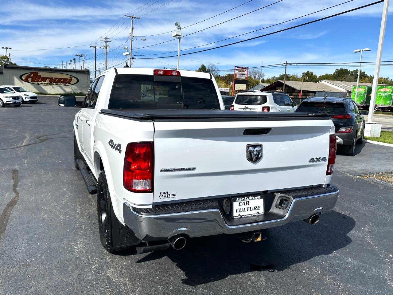 RAM 1500 SLT Crew Cab 4WD 2018
