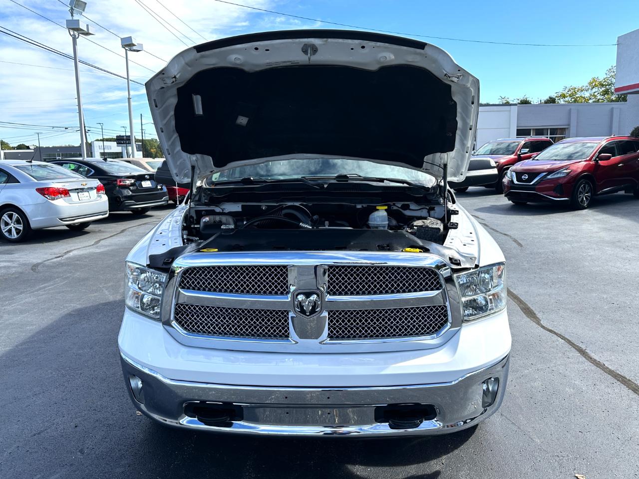 RAM 1500 SLT Crew Cab 4WD 2018