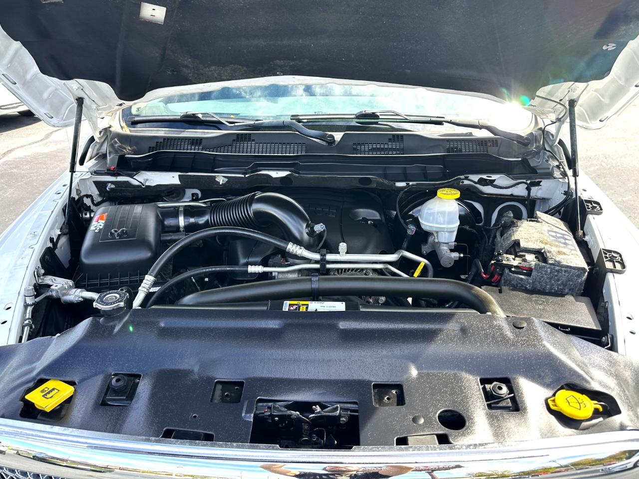RAM 1500 SLT Crew Cab 4WD 2018