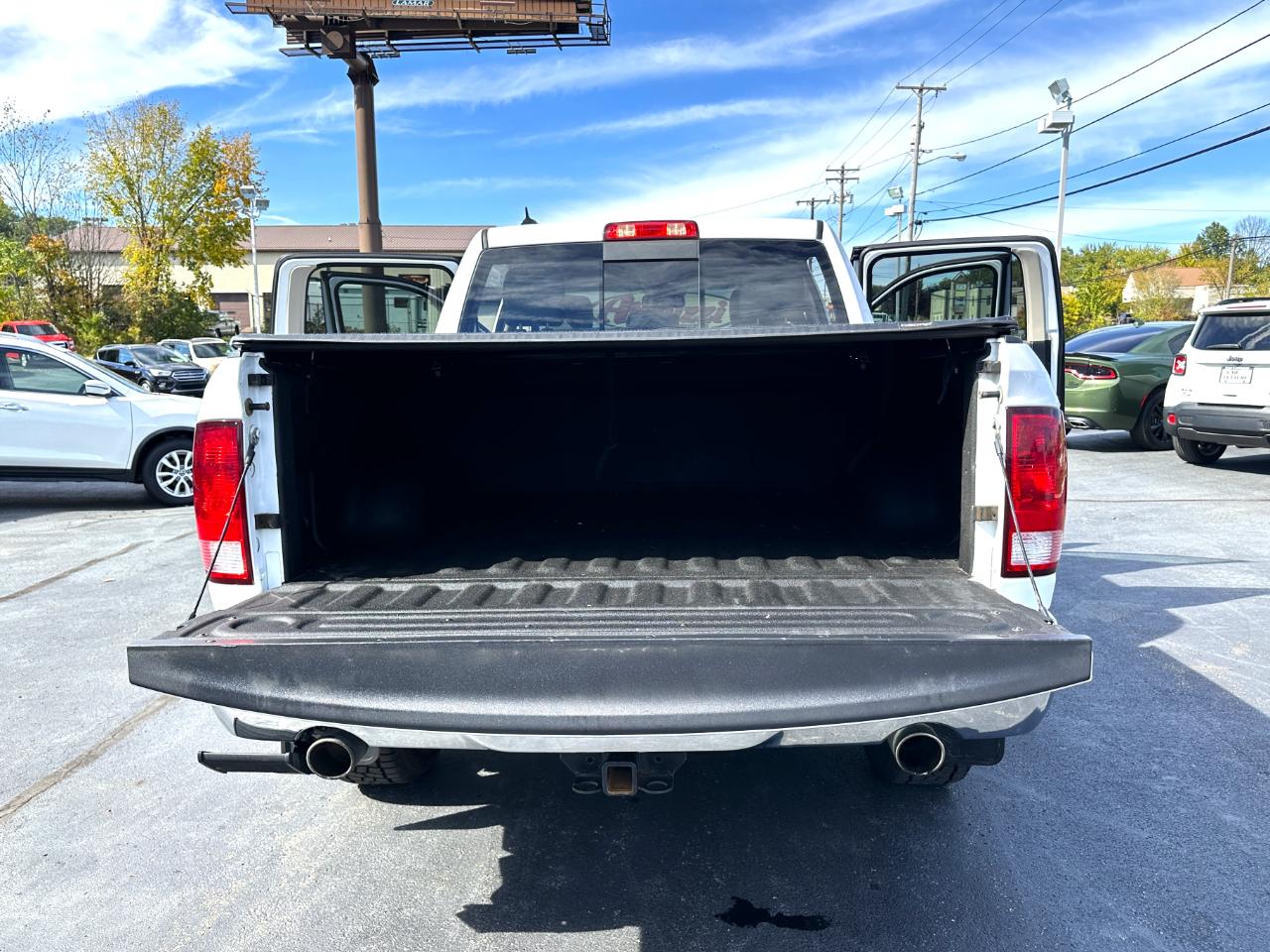 RAM 1500 SLT Crew Cab 4WD 2018