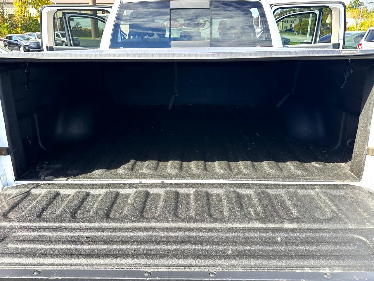 RAM 1500 SLT Crew Cab 4WD 2018