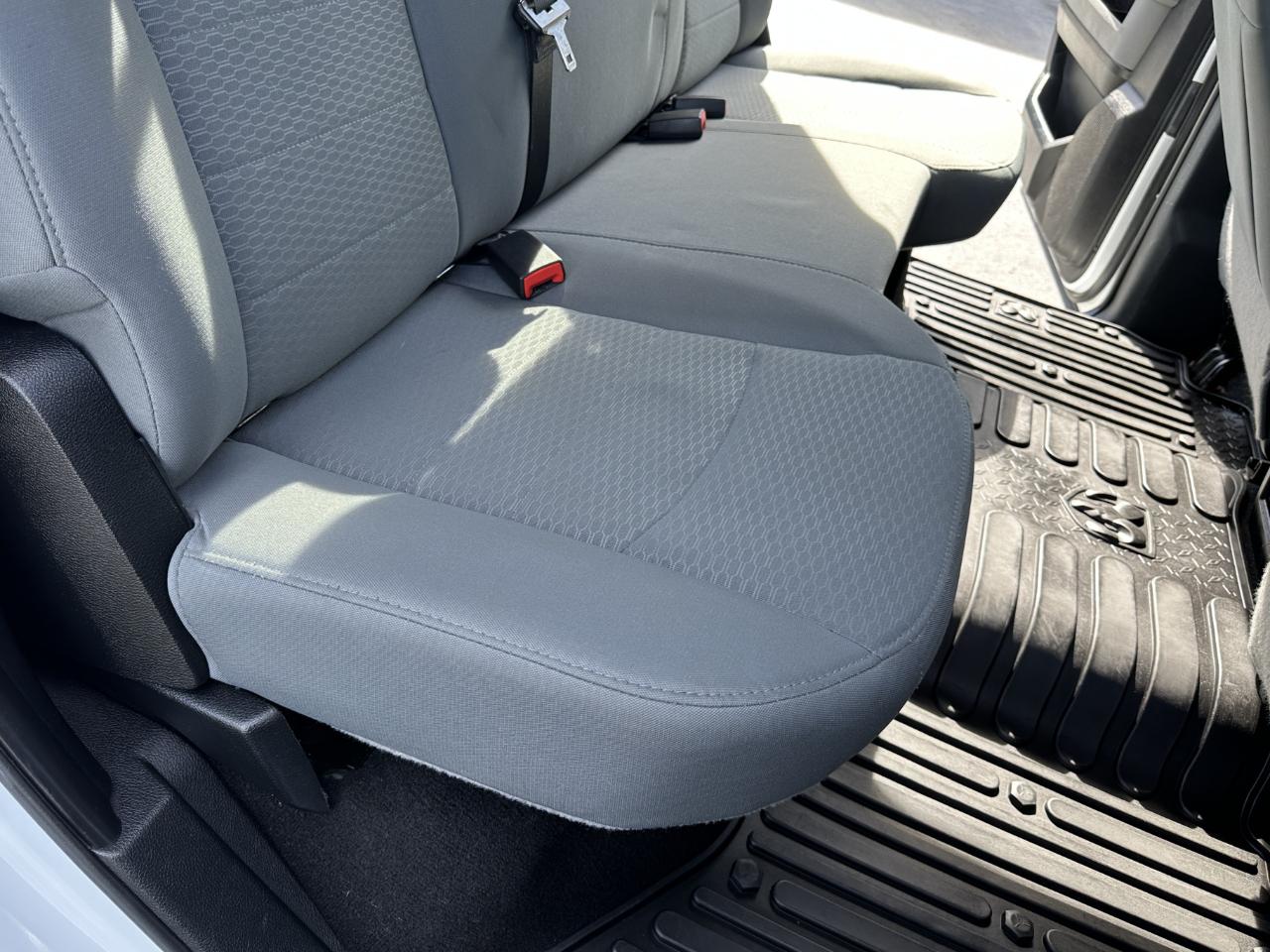RAM 1500 SLT Crew Cab 4WD 2018