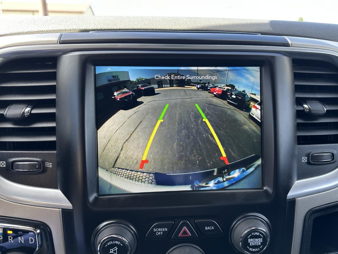 RAM 1500 SLT Crew Cab 4WD 2018