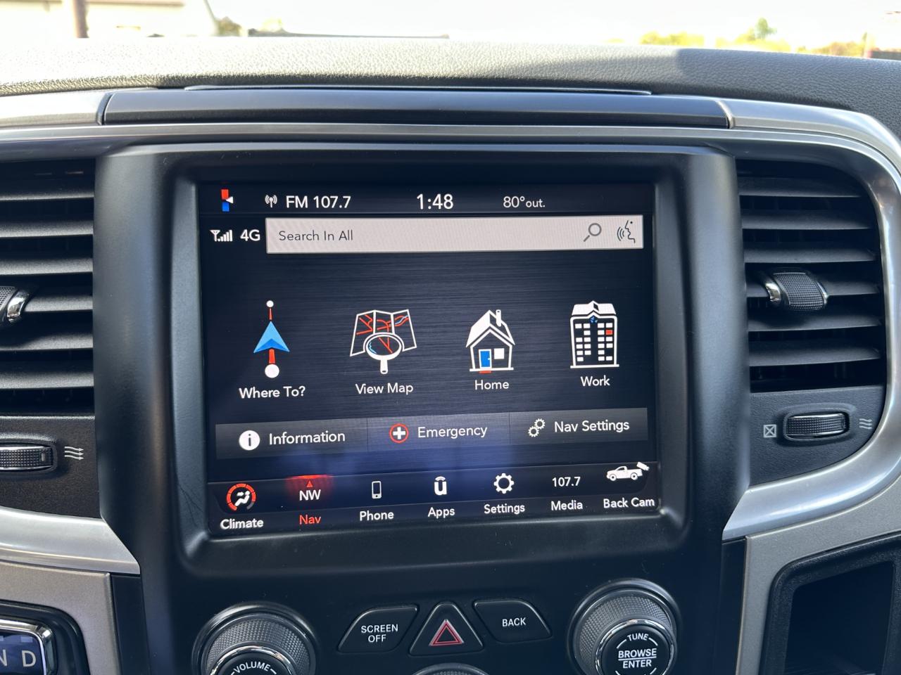 RAM 1500 SLT Crew Cab 4WD 2018