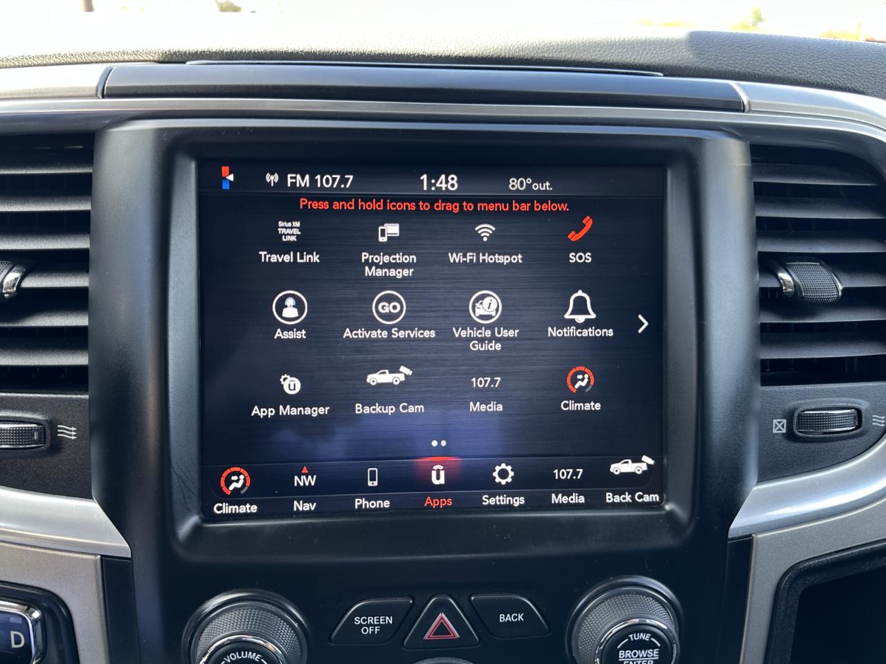 RAM 1500 SLT Crew Cab 4WD 2018