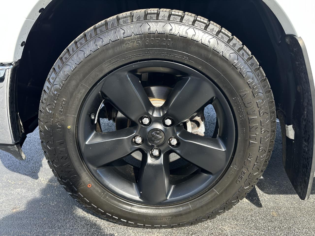 RAM 1500 SLT Crew Cab 4WD 2018