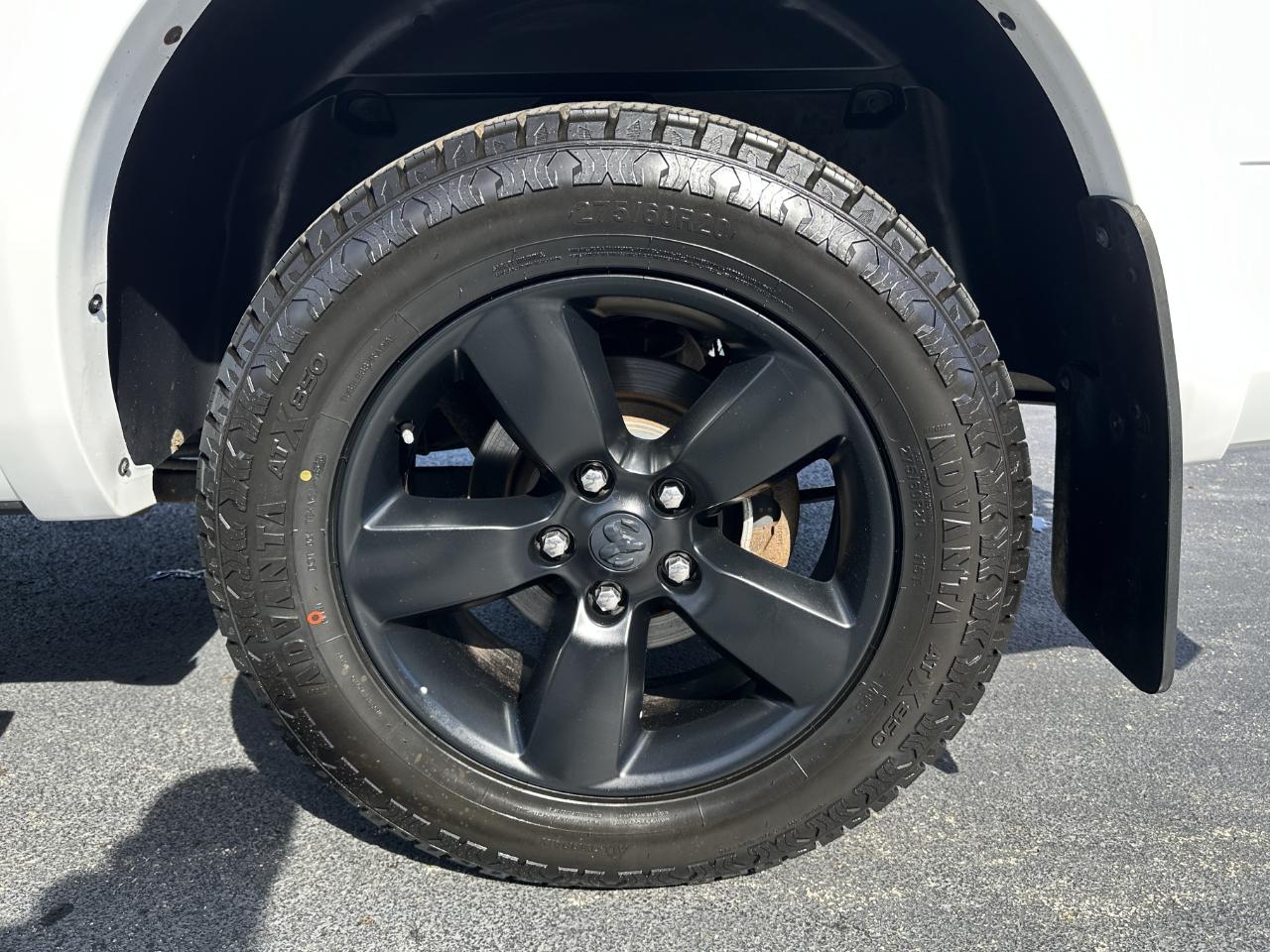 RAM 1500 SLT Crew Cab 4WD 2018
