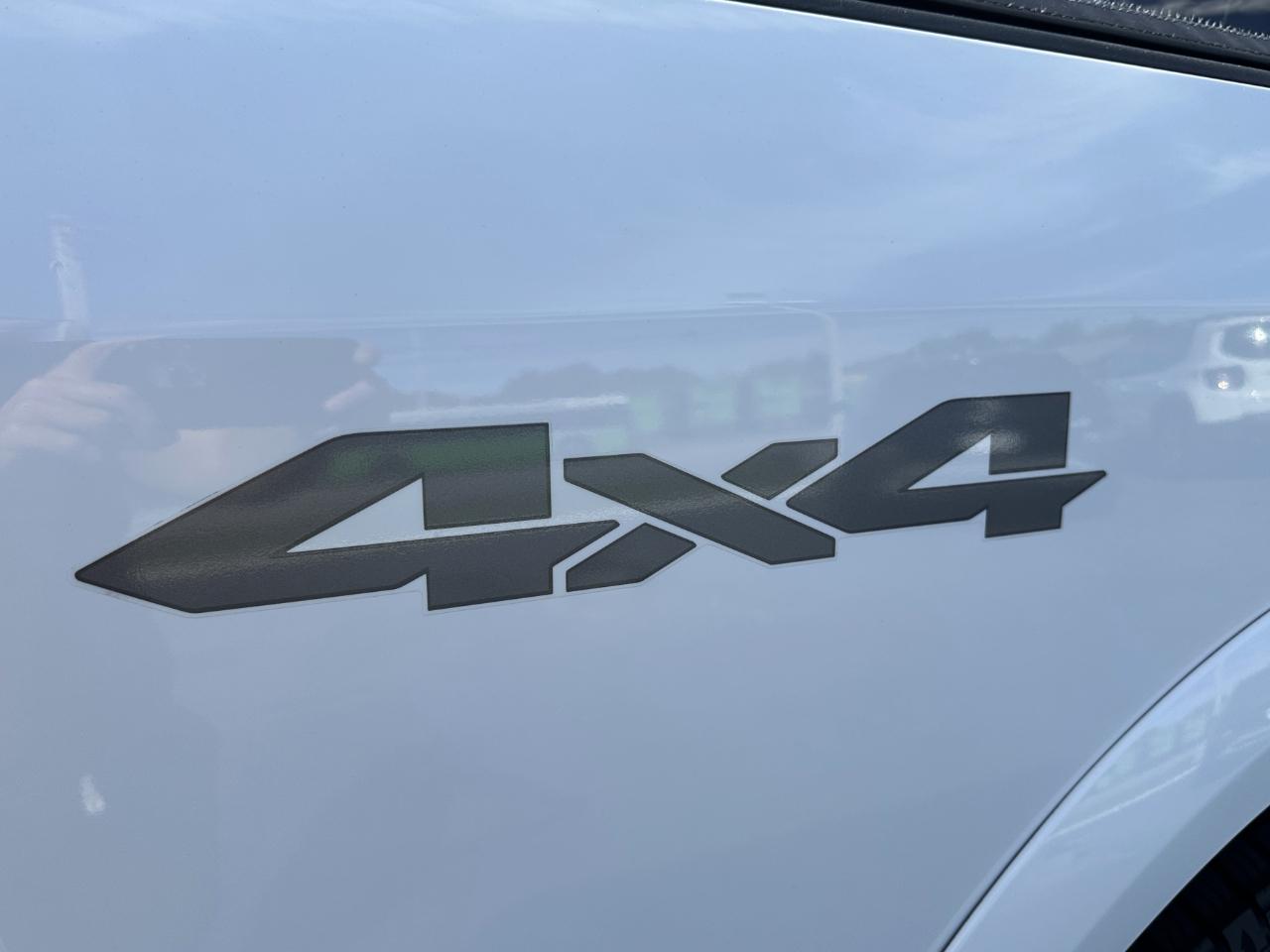 RAM 1500 SLT Crew Cab 4WD 2018