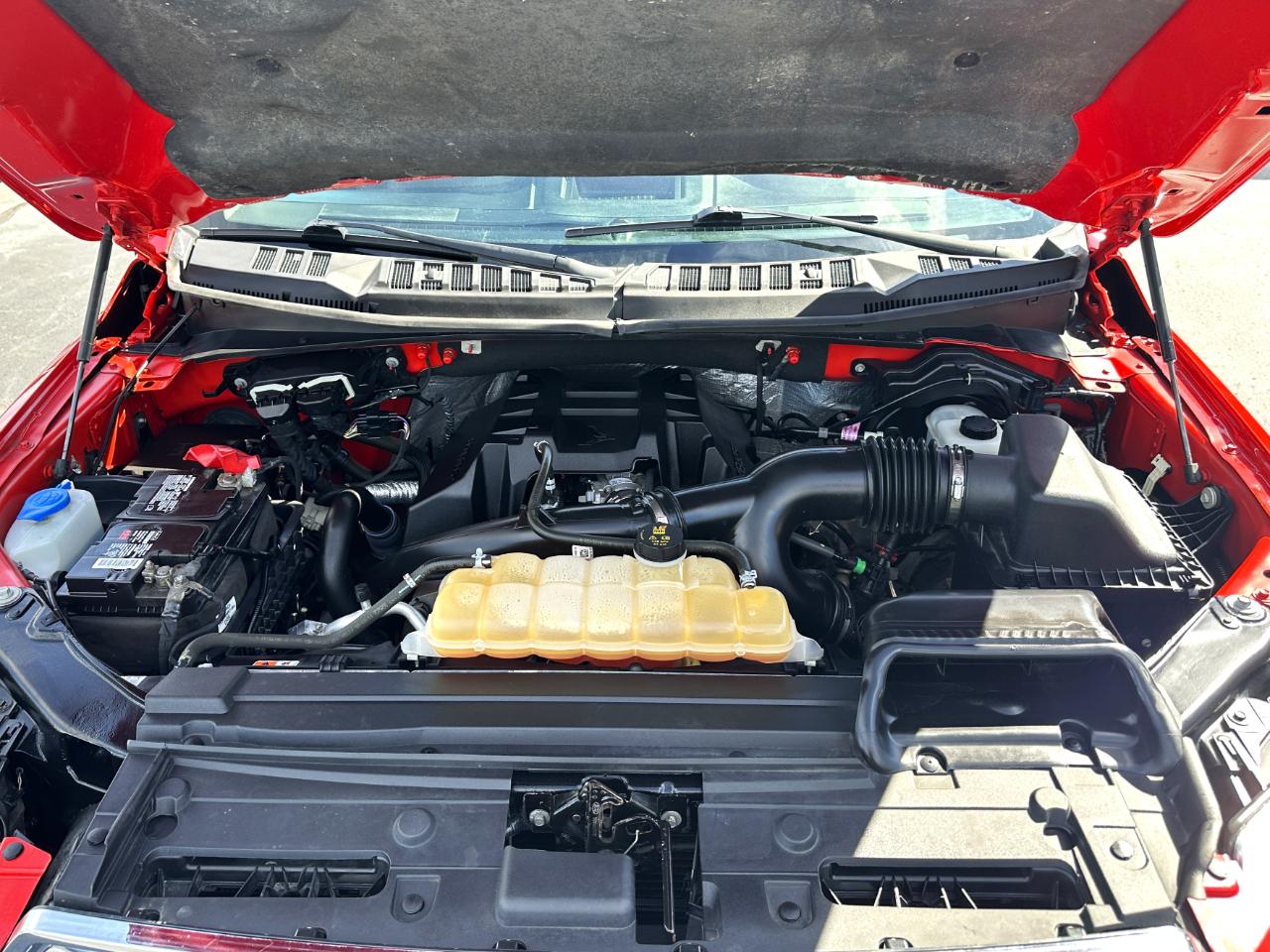 Ford F-150 4WD SuperCab 145" XLT 2016
