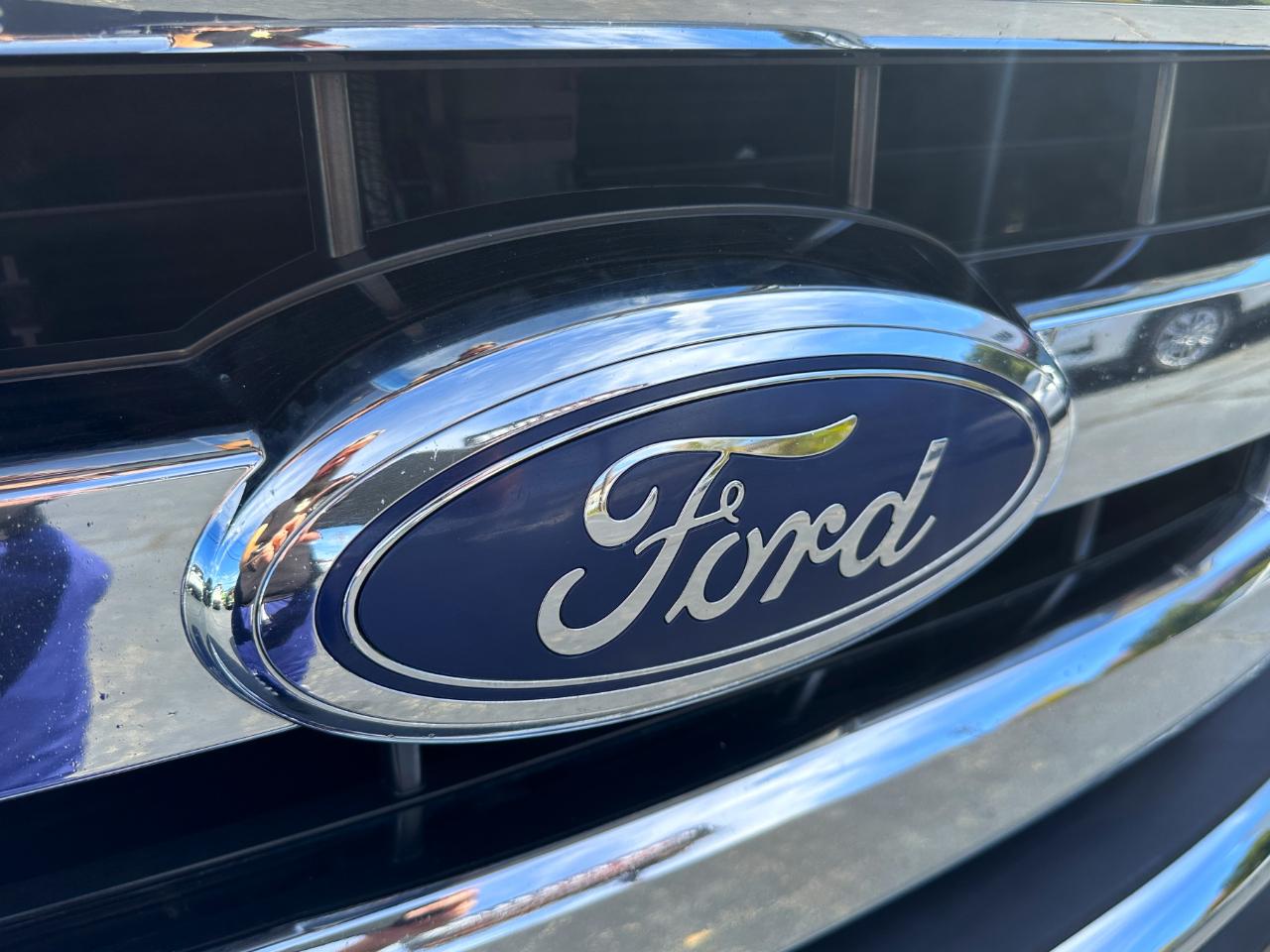 Ford F-150 4WD SuperCab 145" XLT 2016