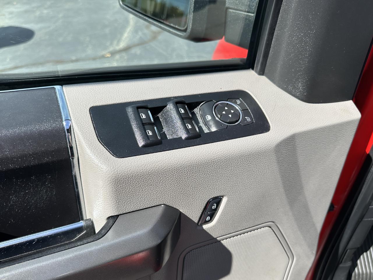 Ford F-150 4WD SuperCab 145" XLT 2016