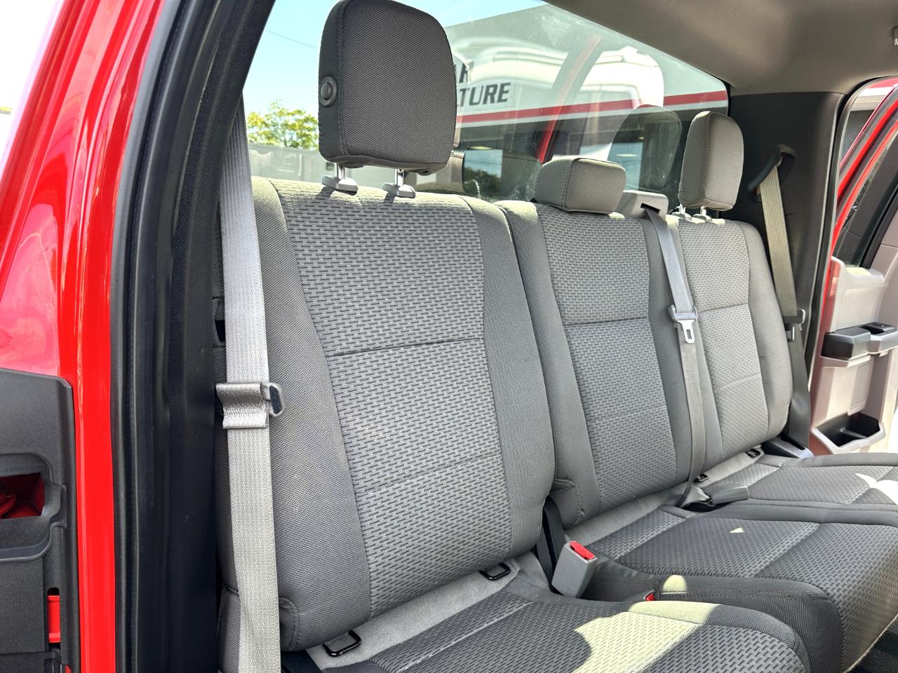Ford F-150 4WD SuperCab 145" XLT 2016