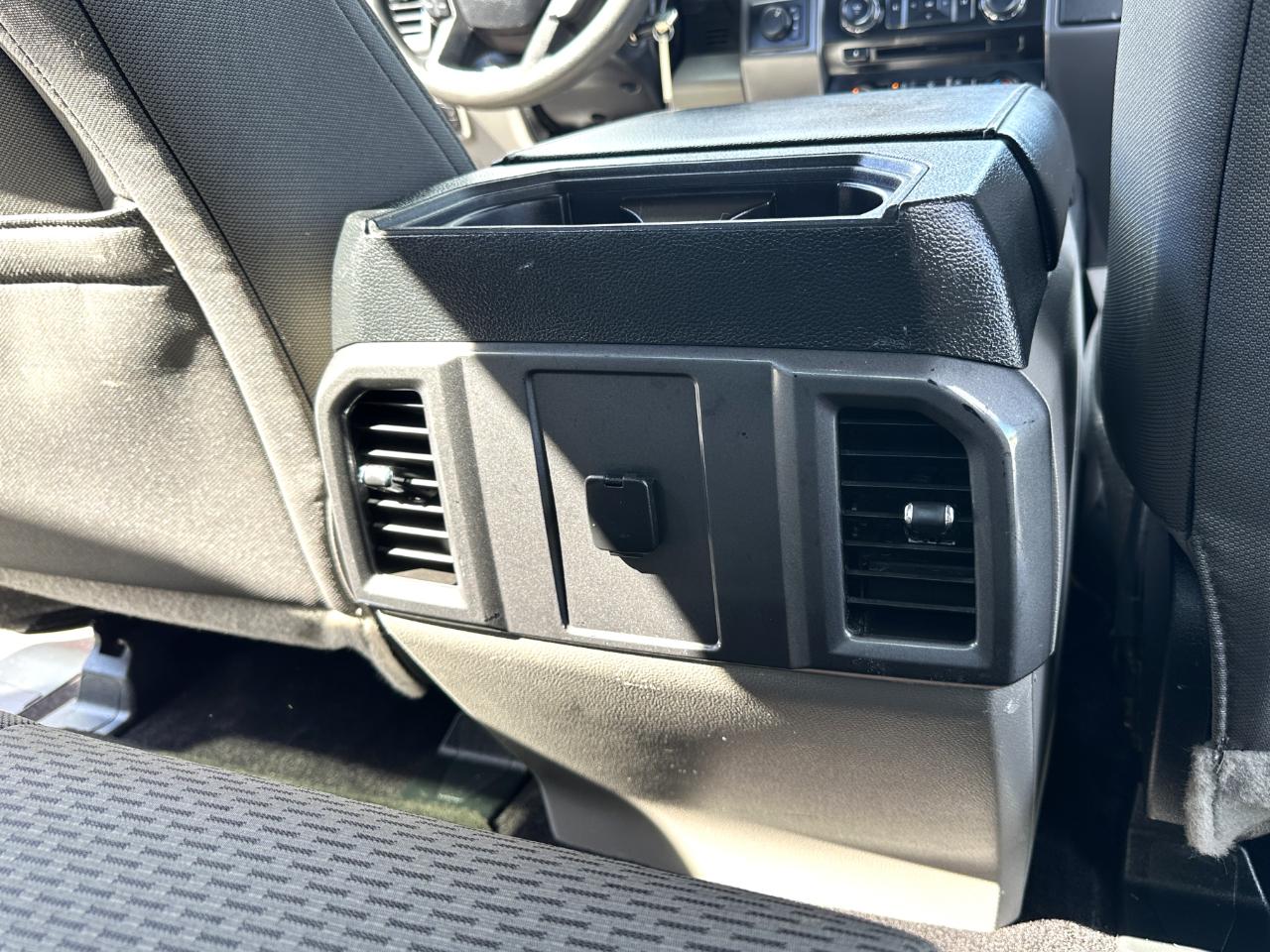 Ford F-150 4WD SuperCab 145" XLT 2016