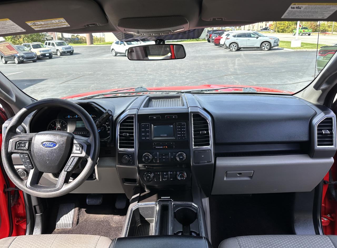 Ford F-150 4WD SuperCab 145" XLT 2016