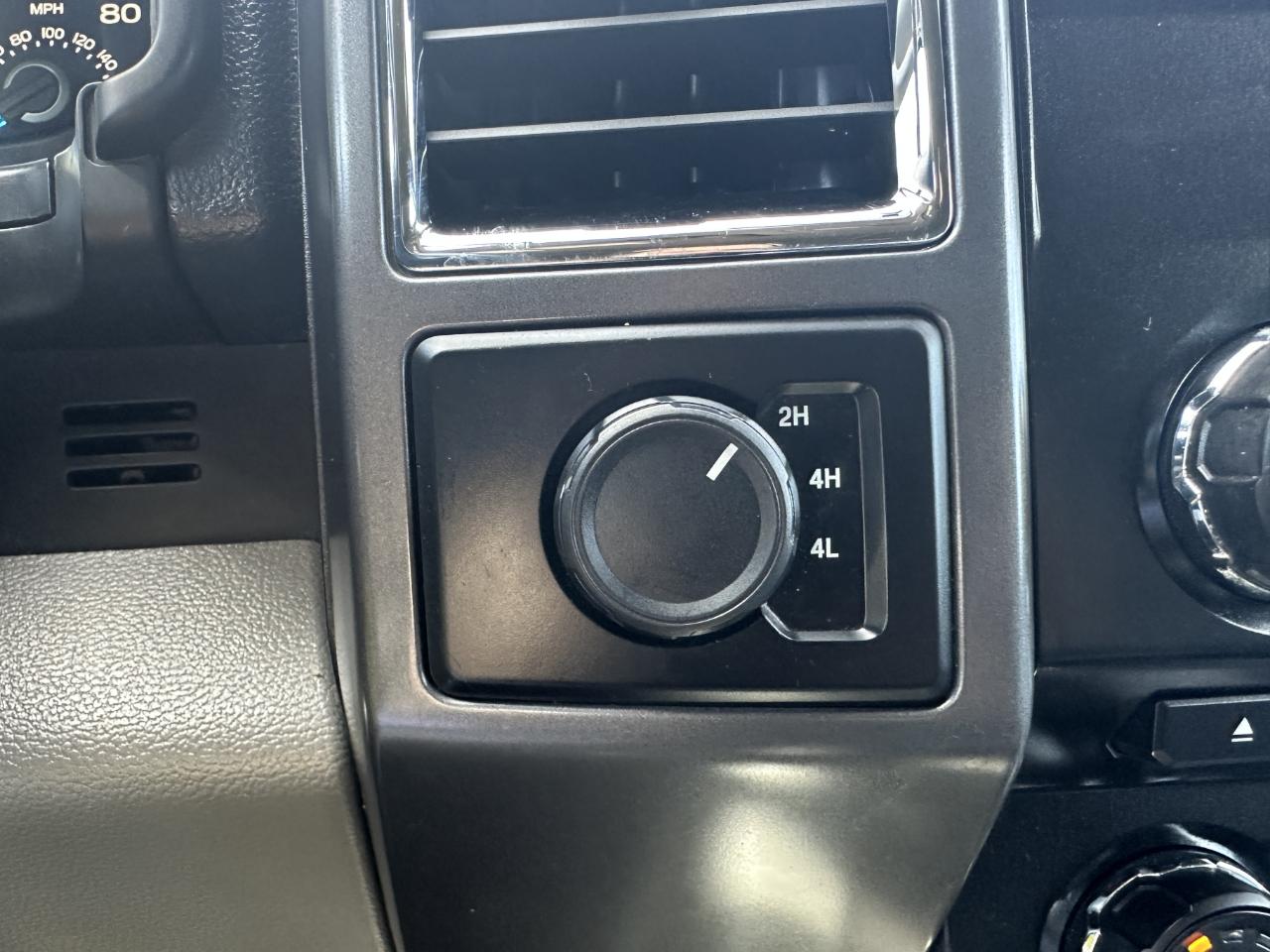 Ford F-150 4WD SuperCab 145" XLT 2016