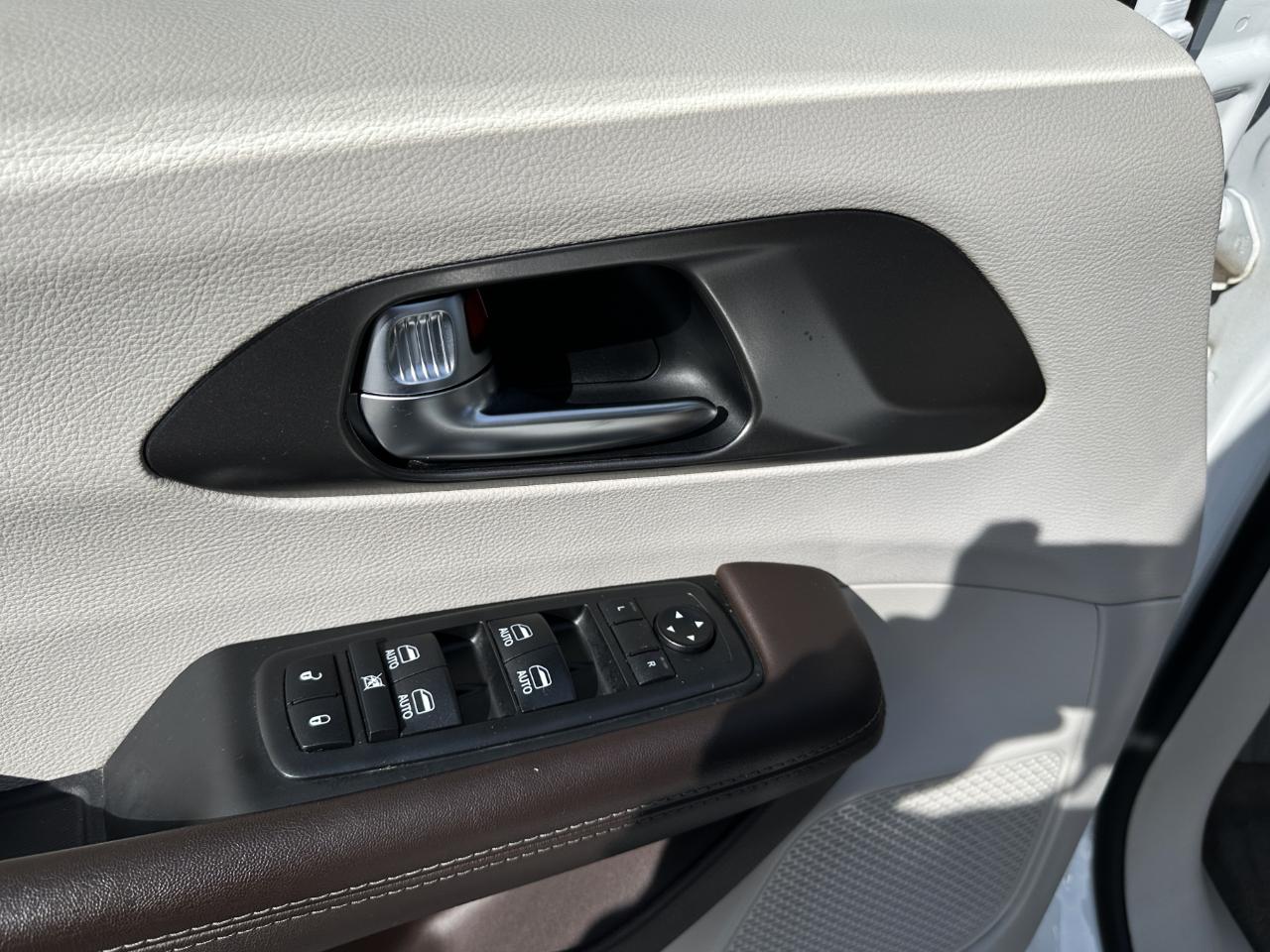 Chrysler Pacifica Touring L Plus 2019