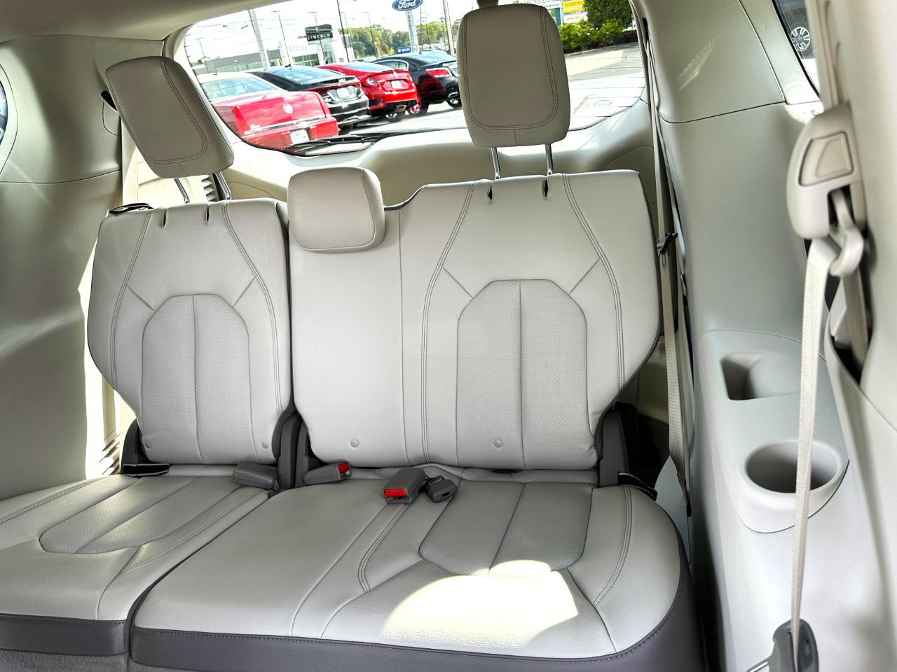 Chrysler Pacifica Touring L Plus 2019