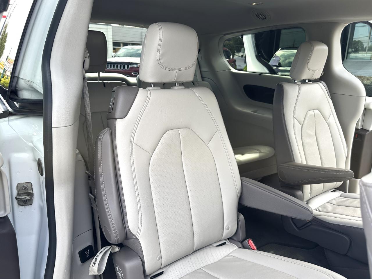 Chrysler Pacifica Touring L Plus 2019