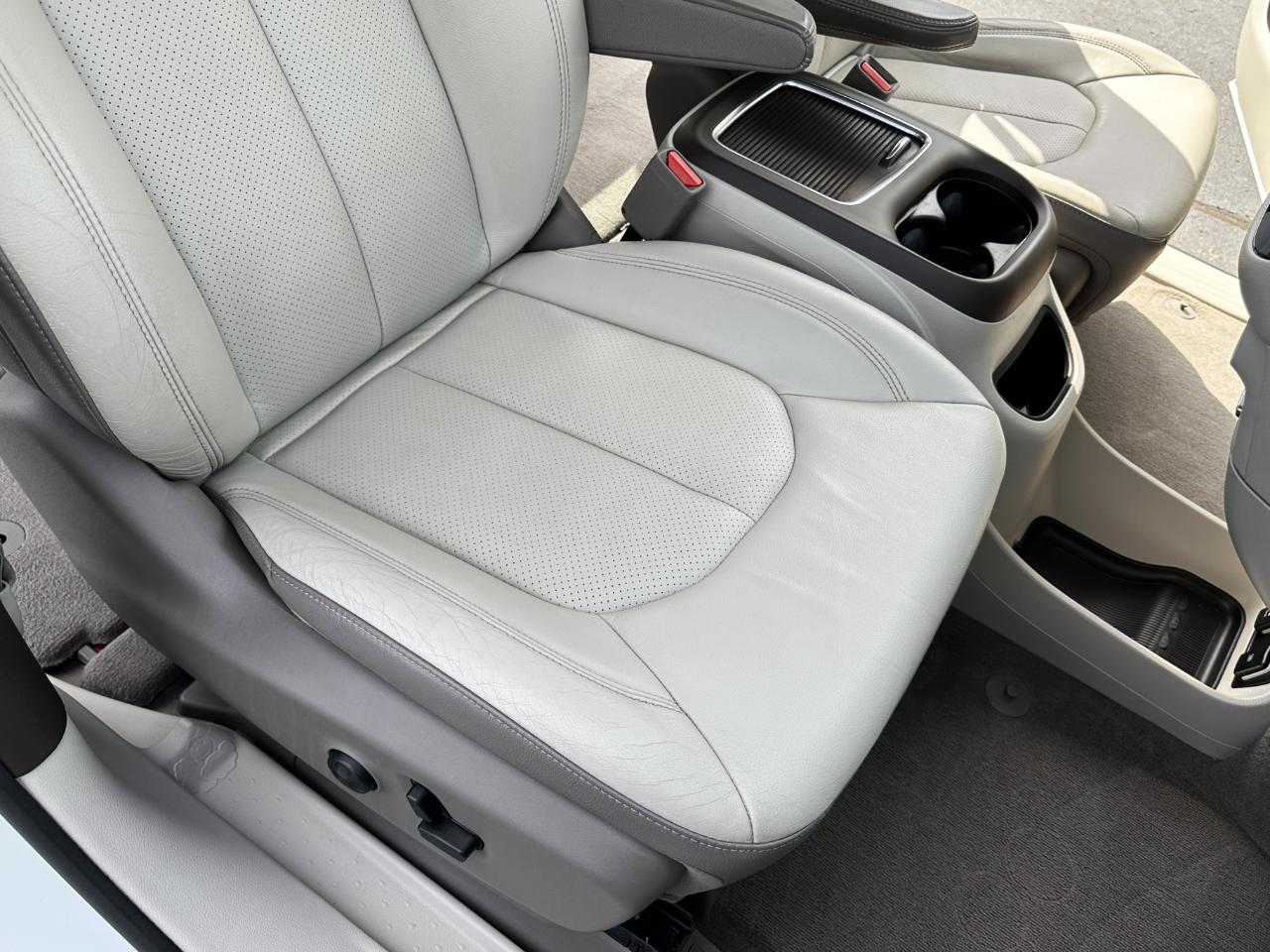 Chrysler Pacifica Touring L Plus 2019