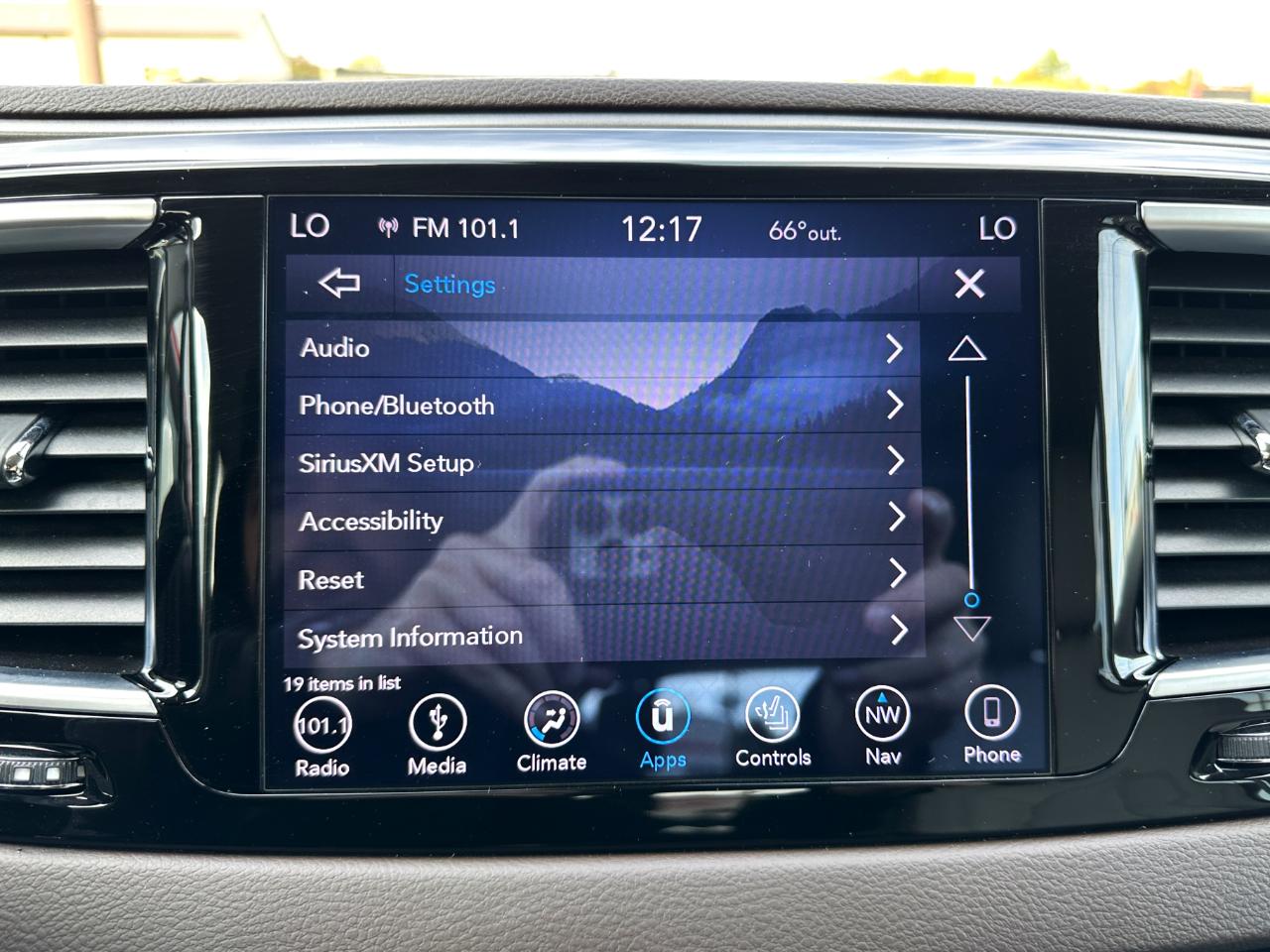 Chrysler Pacifica Touring L Plus 2019