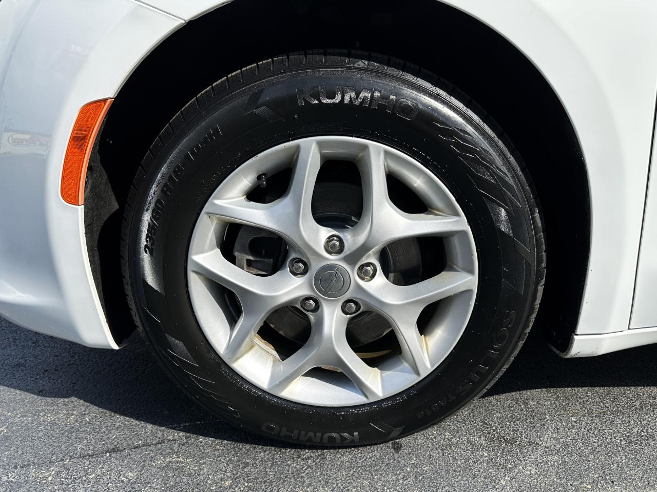 Chrysler Pacifica Touring L Plus 2019