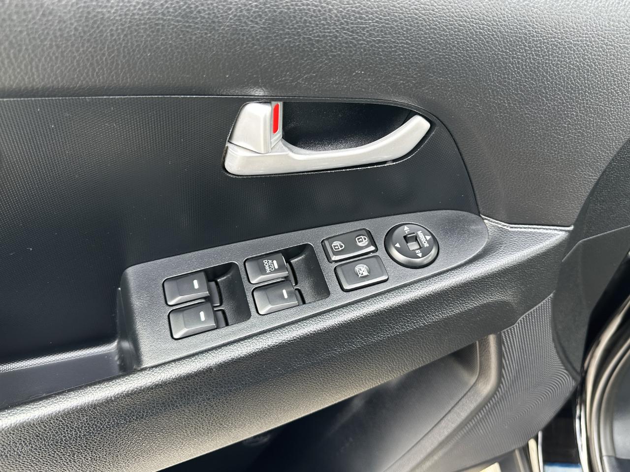 Kia Sportage LX FWD 2015