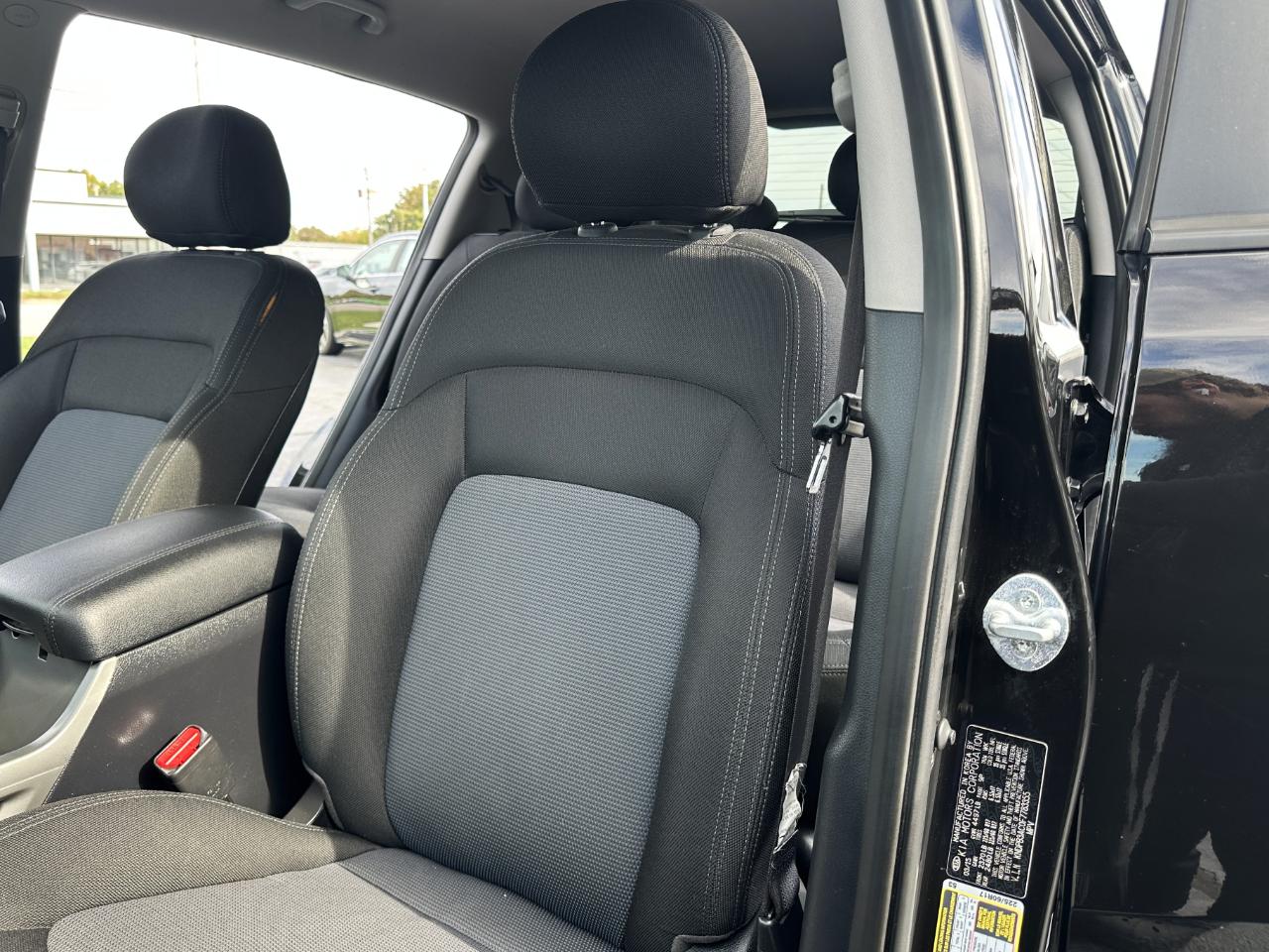 Kia Sportage LX FWD 2015