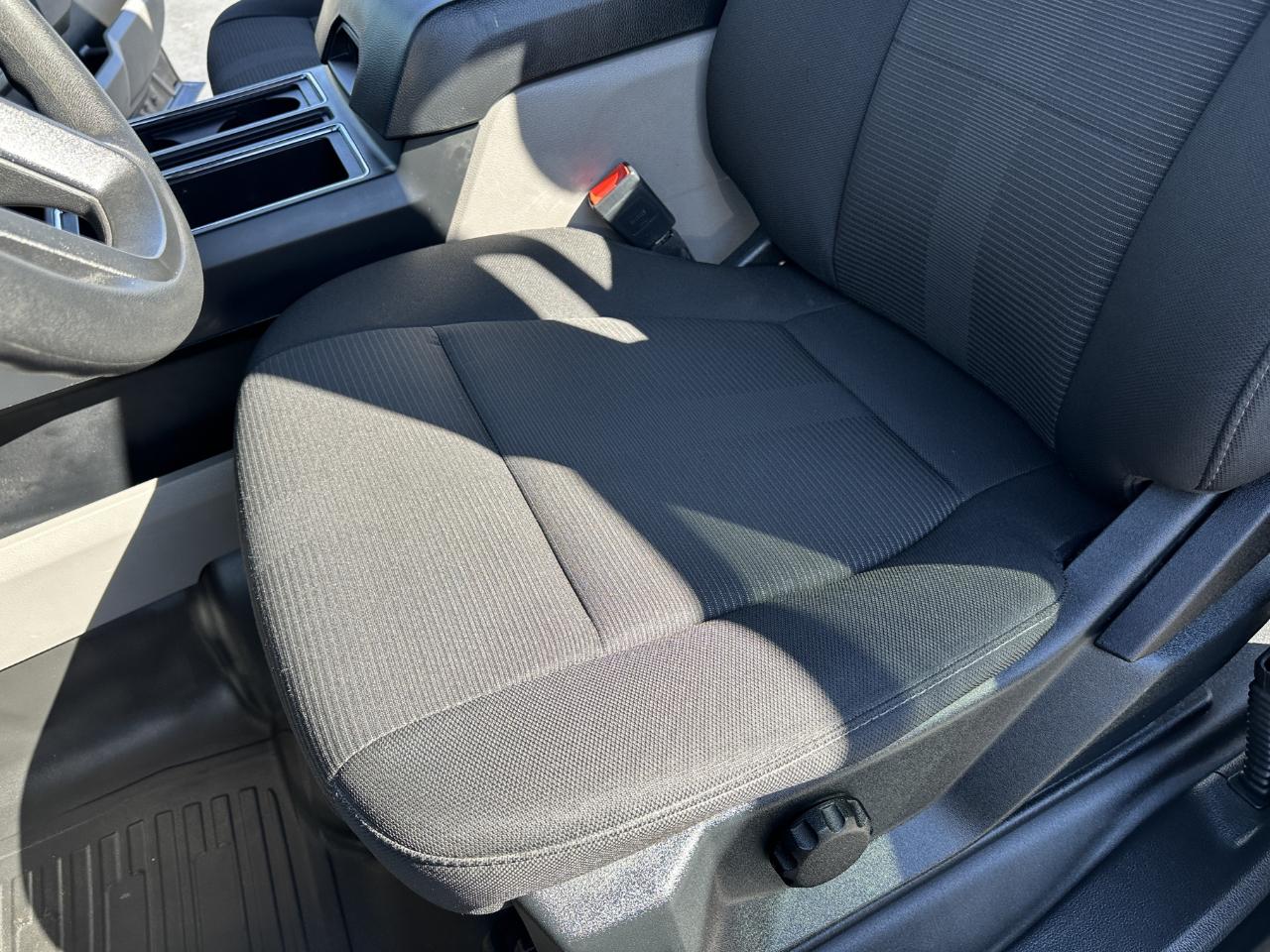 Ford F-150 4WD SuperCrew 145" STX 2020