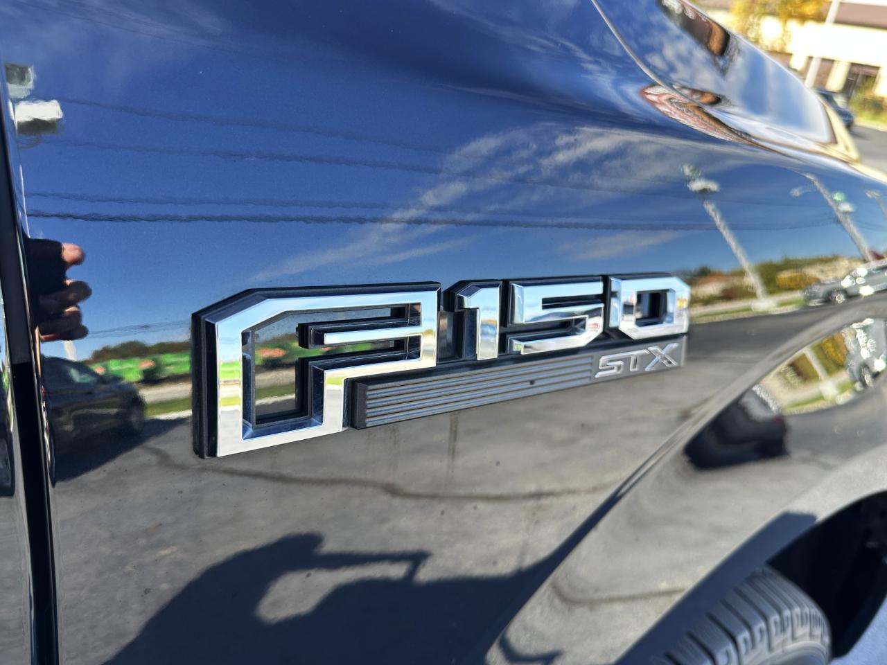 Ford F-150 4WD SuperCrew 145" STX 2020