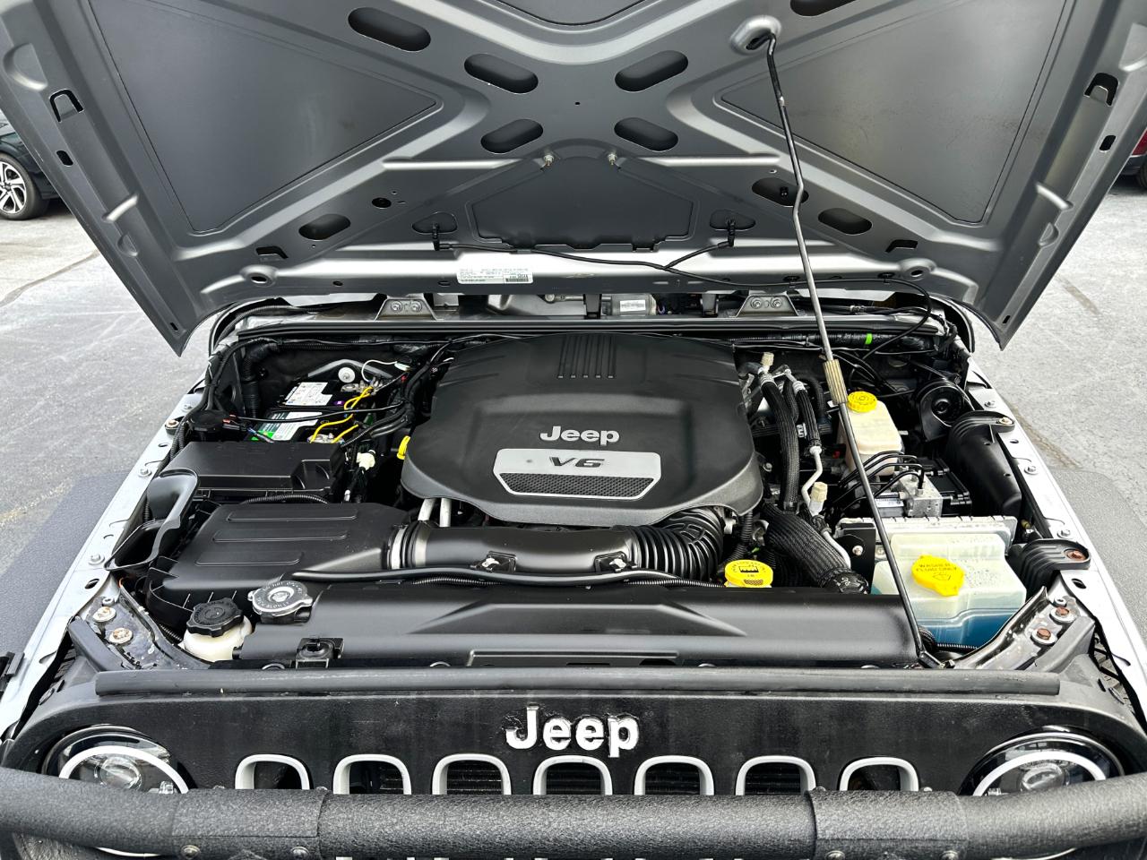 Jeep Wrangler Unlimited Sport S 4x4 2016